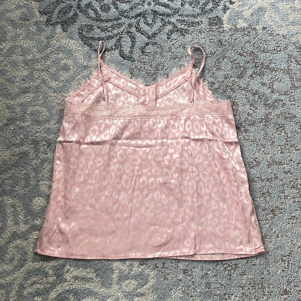 Pink Leopard Print Tank Top - Picture 2 of 4